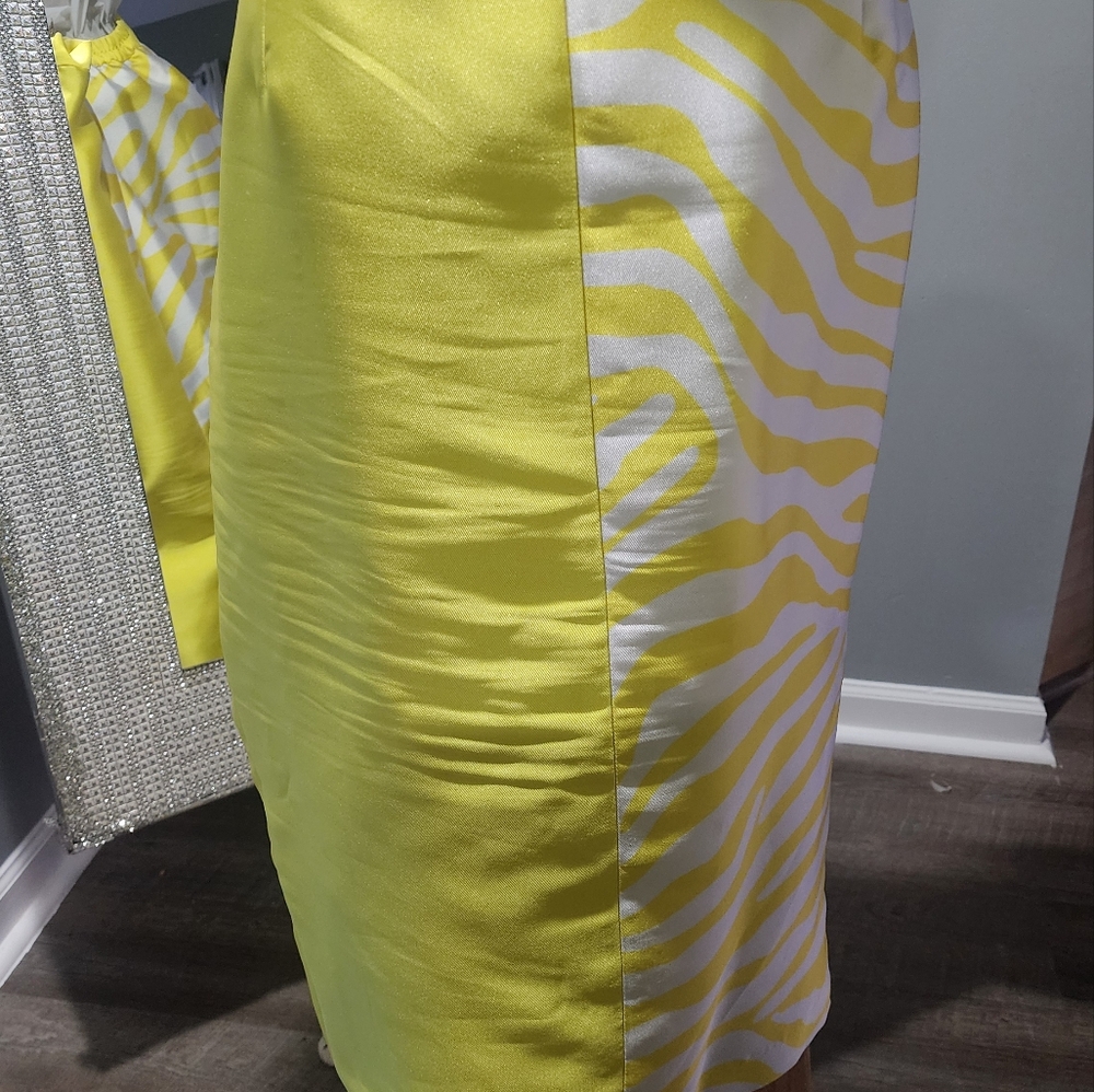 2 piece suit - Picture 15 of 16